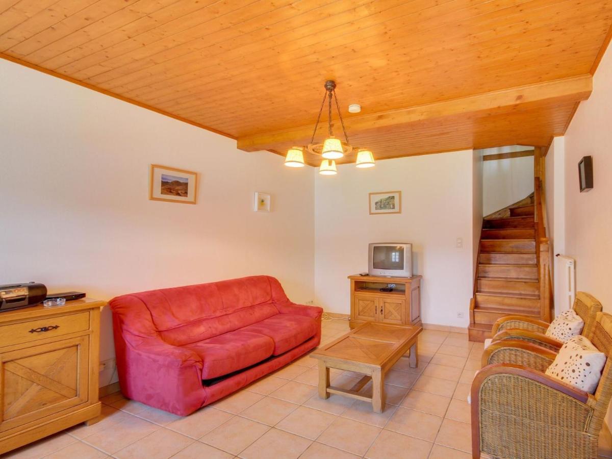 Beautiful Villa In The Parc Des Volcans D Auvergne Vic-sur-Cère Εξωτερικό φωτογραφία