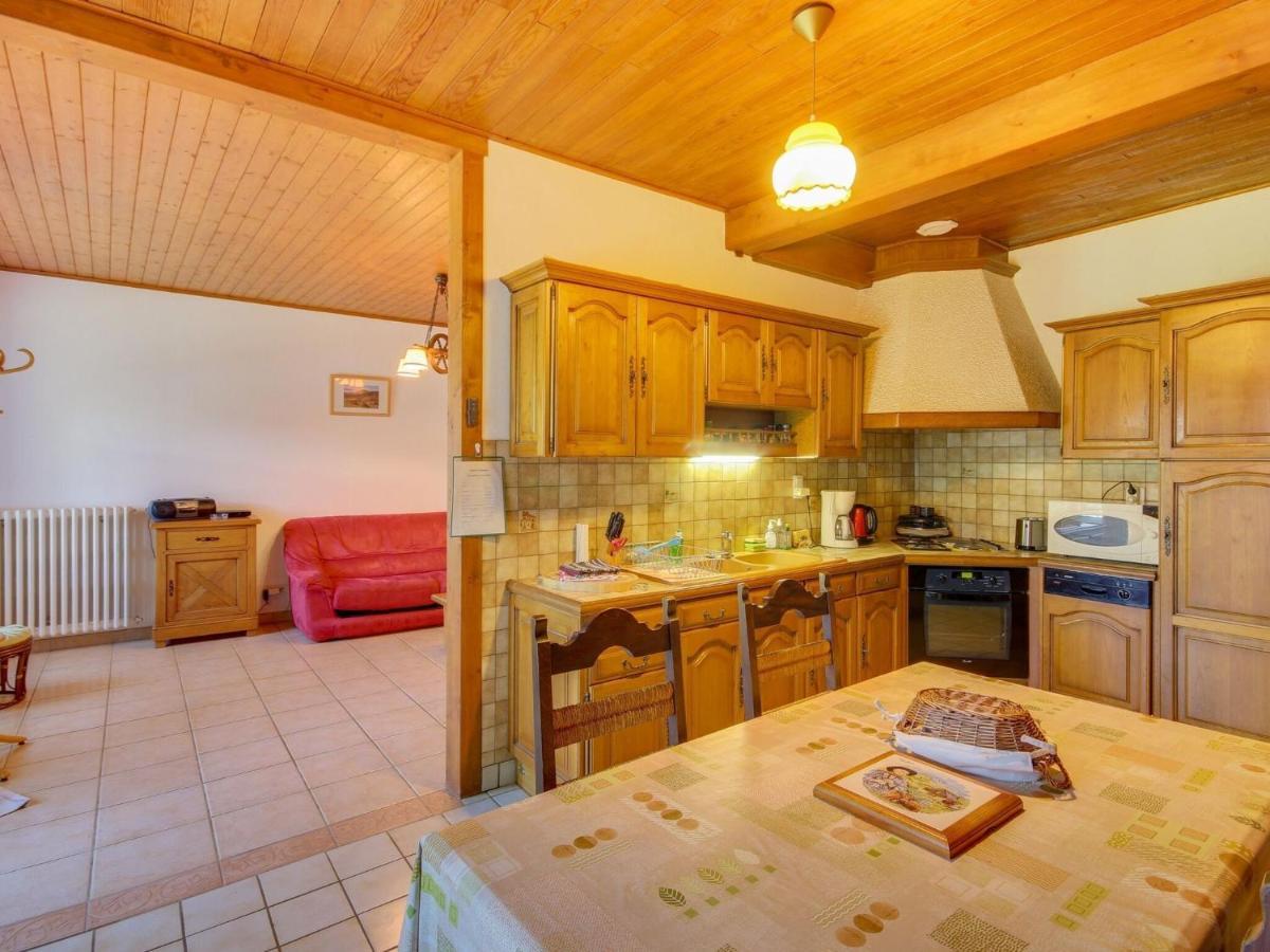 Beautiful Villa In The Parc Des Volcans D Auvergne Vic-sur-Cère Εξωτερικό φωτογραφία